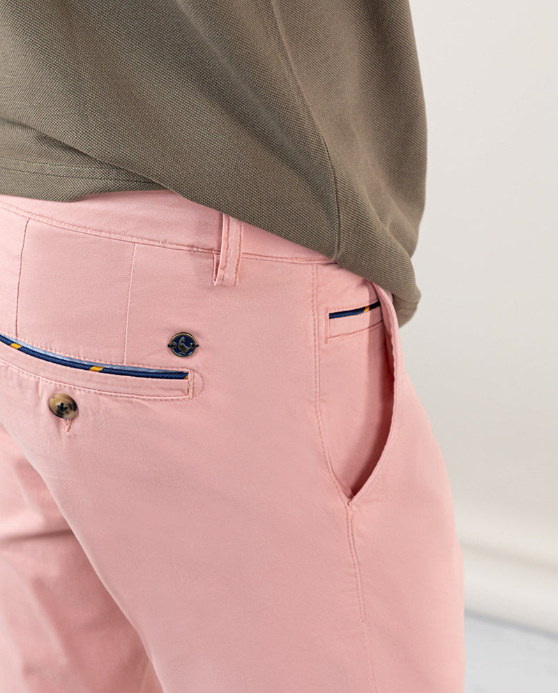 Pantalón Chino Básico Rosa