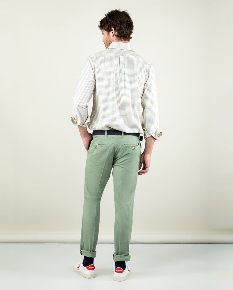 Pantalón Chino Básico Verde Claro