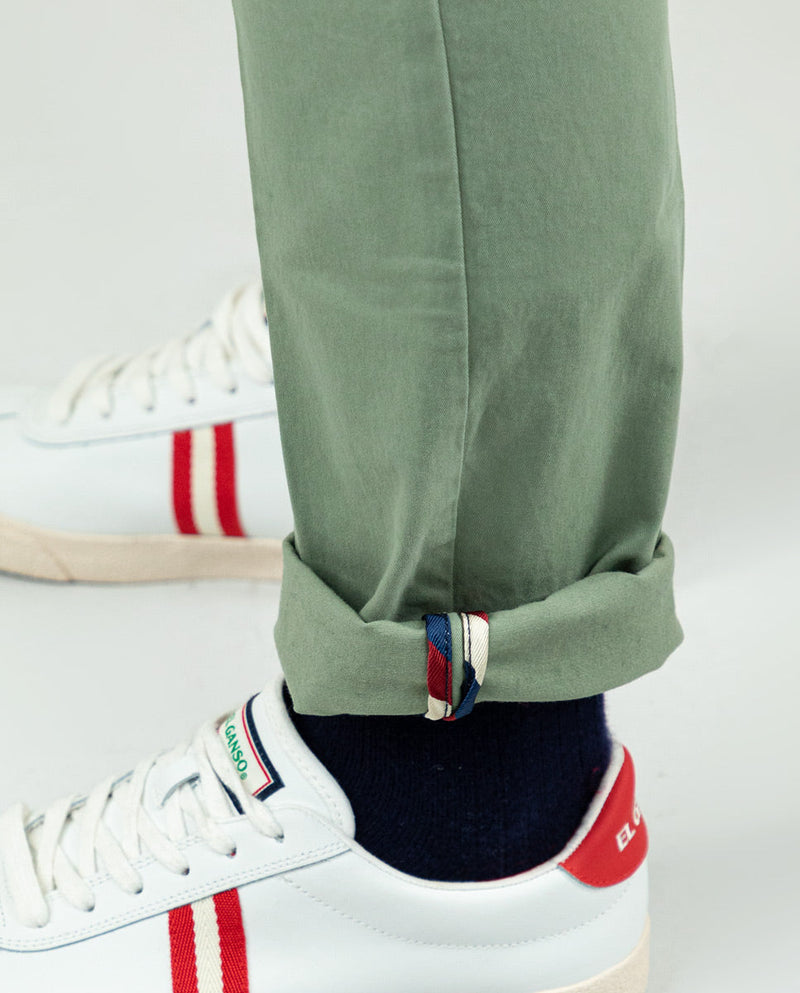 Pantalón Chino Básico Verde Claro