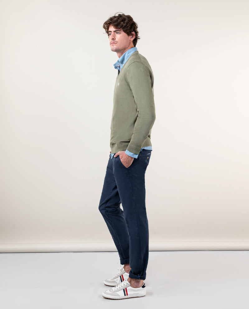 Jersey Cuello Pico Garment Dyed Verde