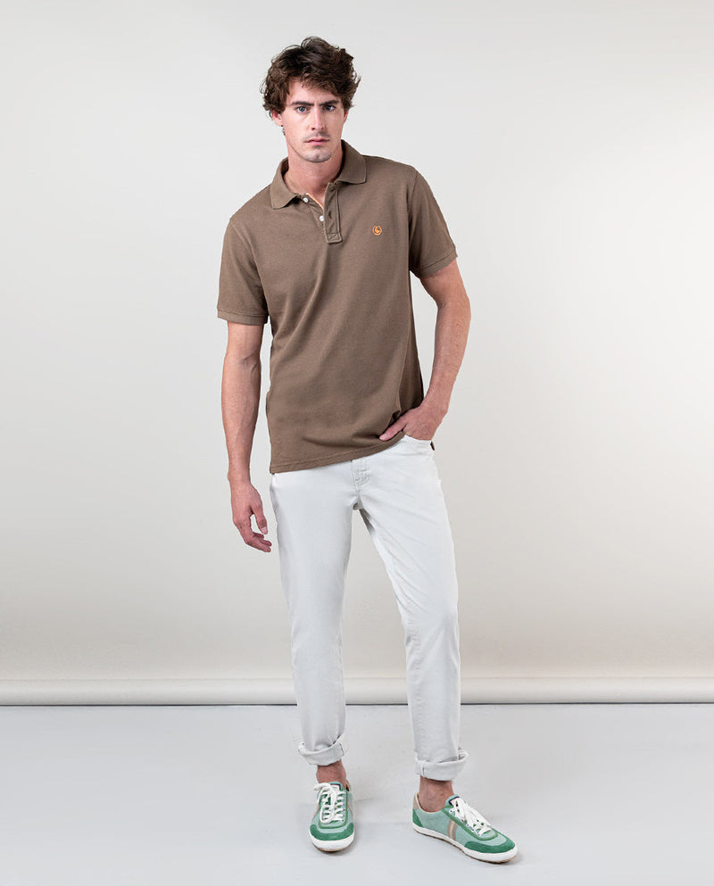 El Ganso | Polo Piqué Garment Dyed Chocolate Café  para hombre.