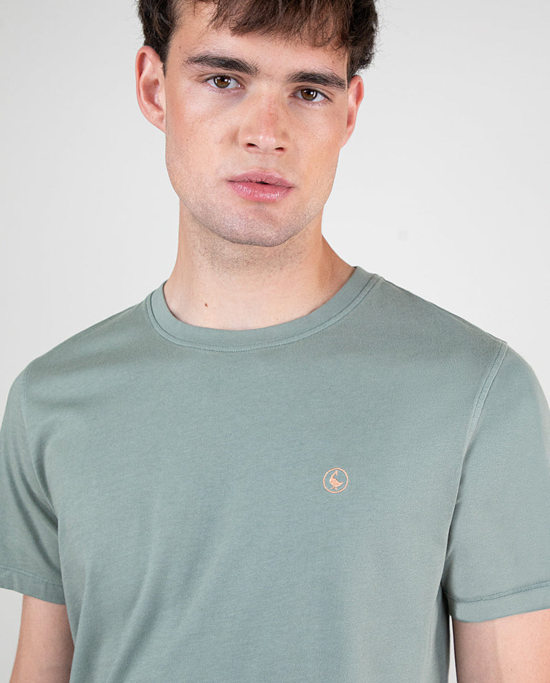 Camiseta Cuello Caja Garment Dyed Verde Claro