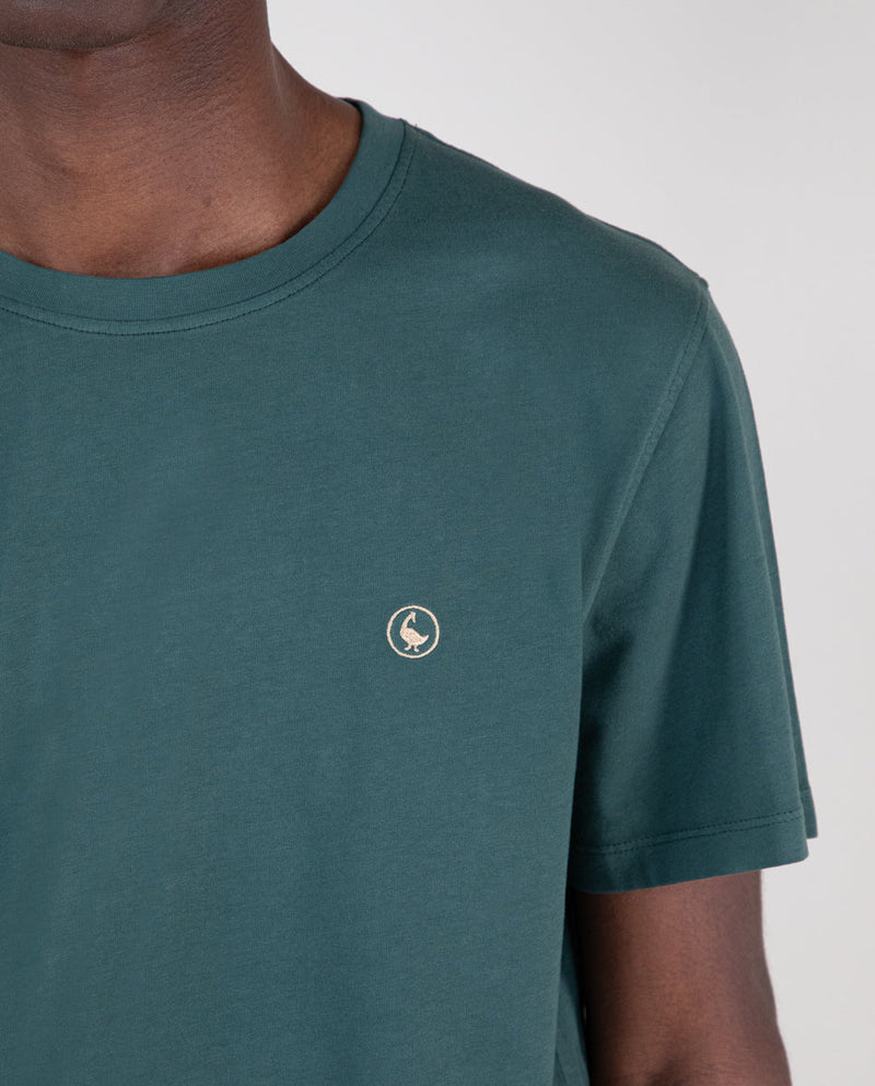 Camiseta Cuello Caja Garment Dyed Verde Pino