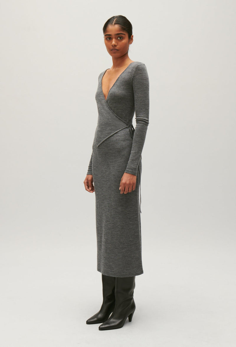 Claudie Pierlot | Vestido midi de punto de lana gris claro para mujer.