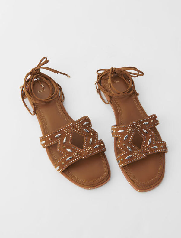 Maje | Sandalias planas para atar con tachuelas para mujer.