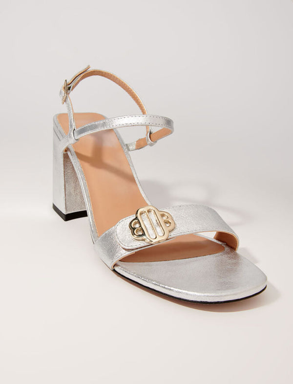 Maje | Sandalias con logotipo Clover para mujer.