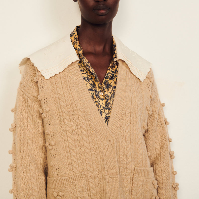 Cardigan de punto con cuello