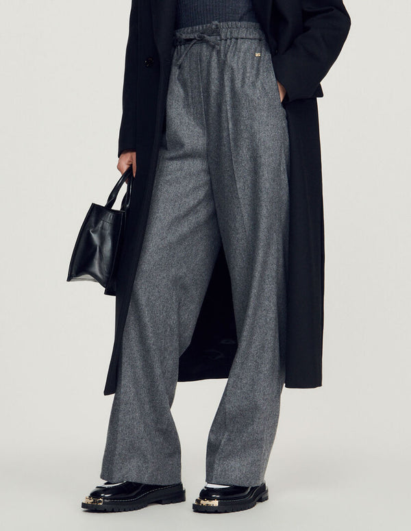 Pantalón ancho