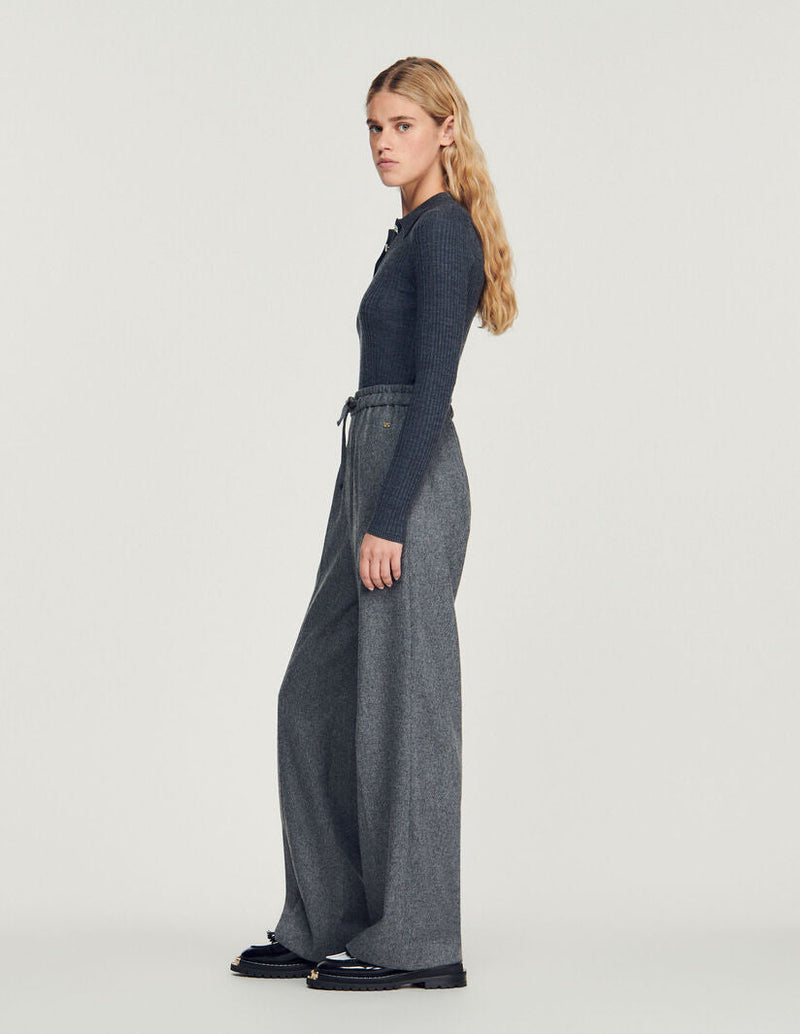 Pantalón ancho