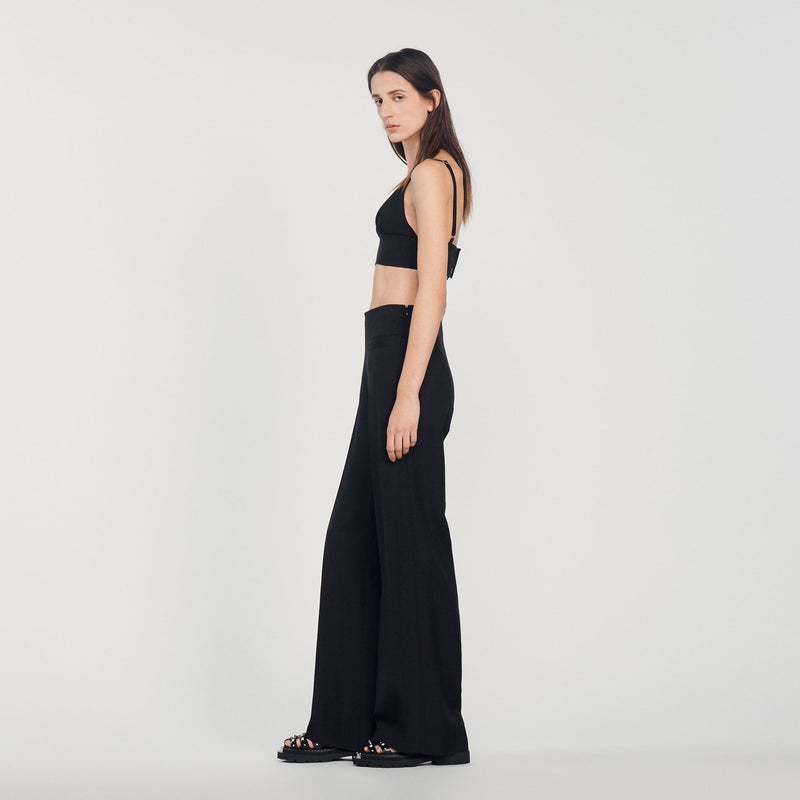 Pantalón de pernera ancha