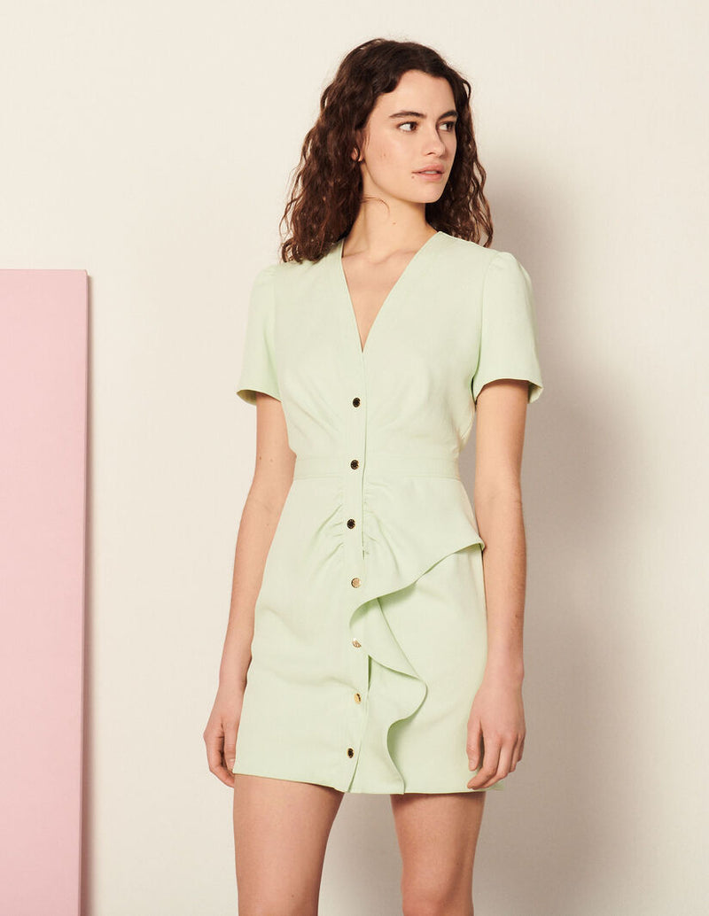 Vestido corto con faldón asimétrico