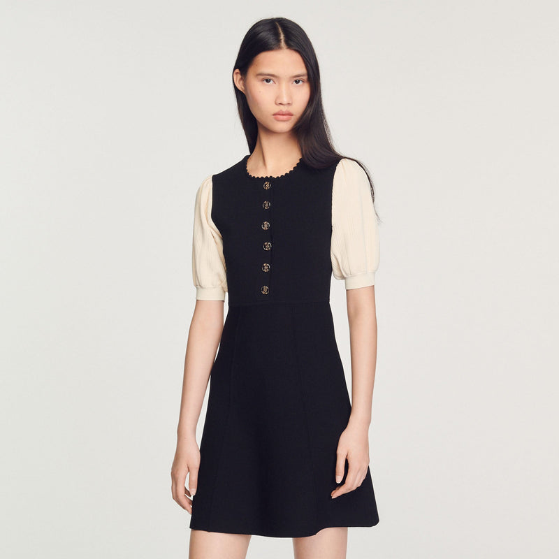 Vestido corto de punto