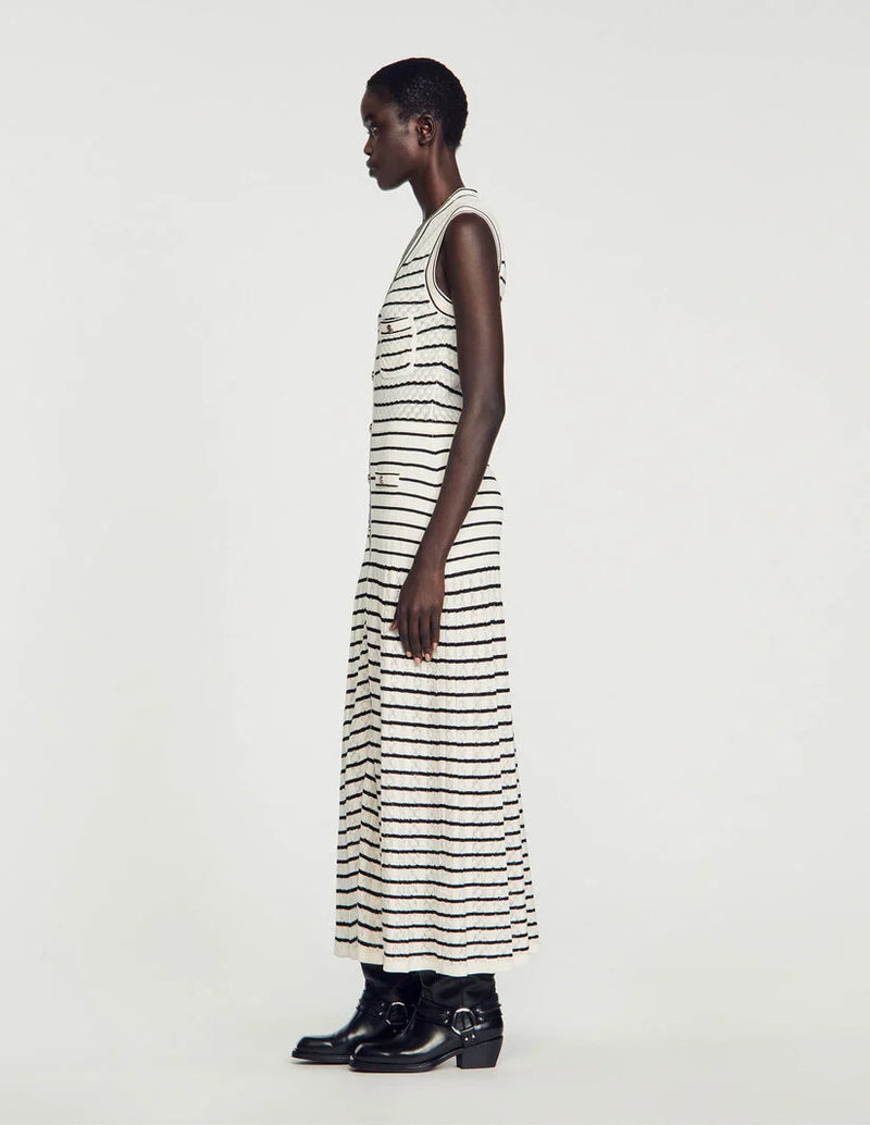 Vestido midi de punto con rayas