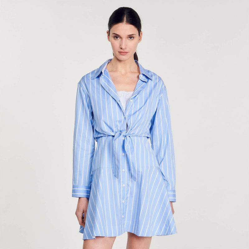 Vestido camisero anudado a rayas