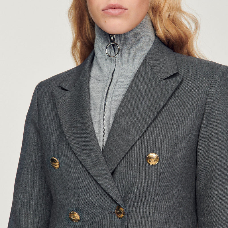 Chaqueta de sastre, botonadura cruzada