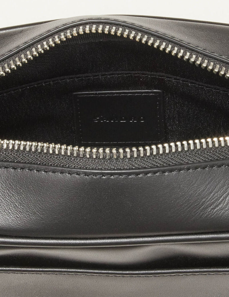 Bolso pequeño de piel lisa