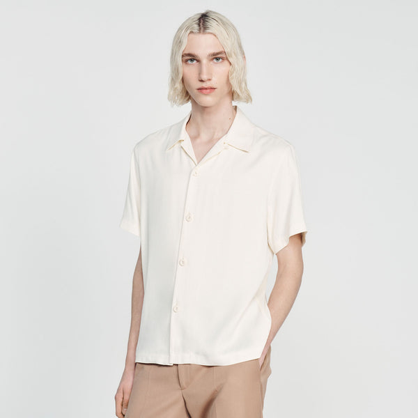 Sandro | Camisa fluida de cuello para hombre.