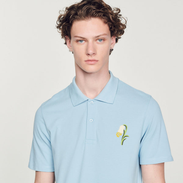 Polo de manga corta, bordado de lirios