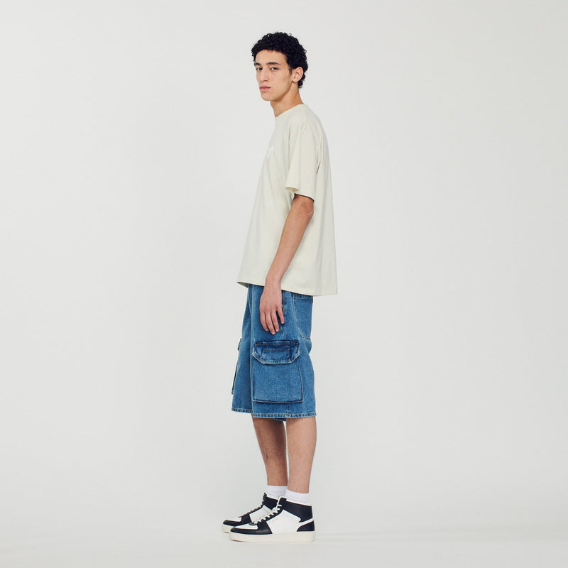 Camiseta oversize con logotipo