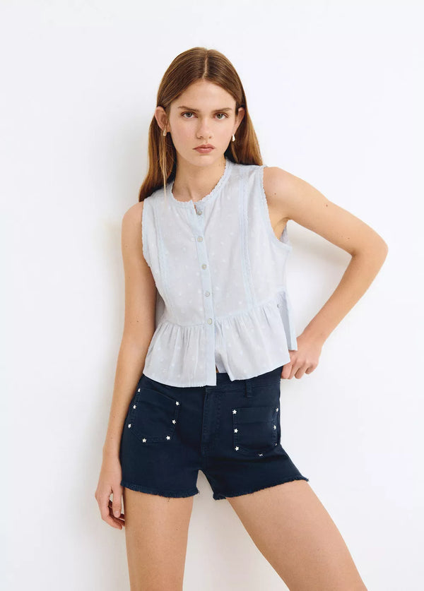 Blusa romántica sin mangas