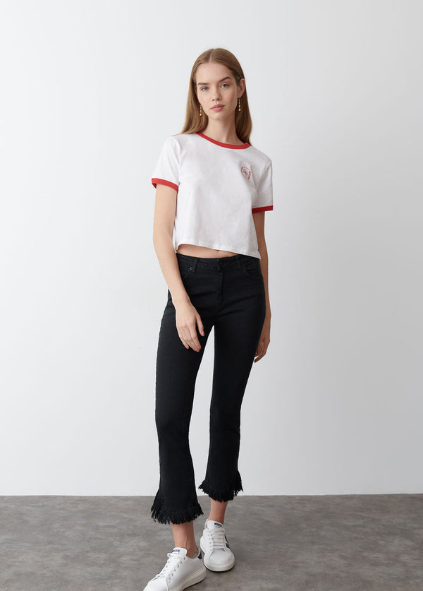 Pantalón bajo desflecado