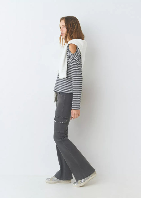 Pantalón campana cargo tachas Antracita