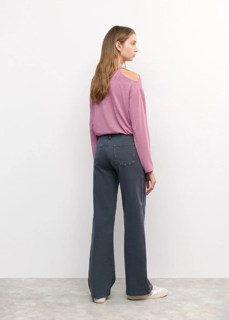 Pantalón culotte tachas