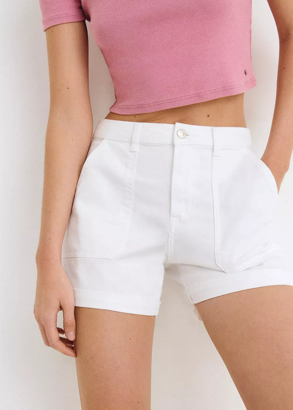 Short bolsillos frontales Blanco