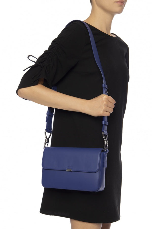 Bolso Captain Flap Azul Cobalto