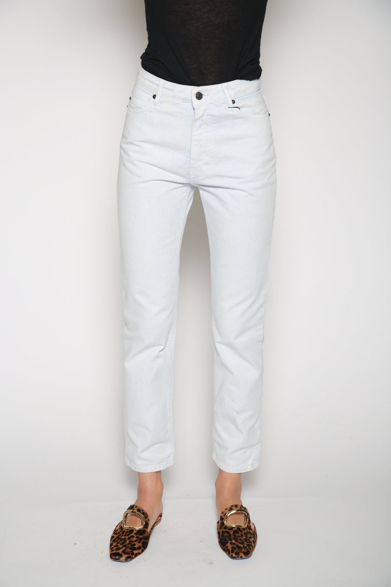 Jeans Straight Fit Azul Claro