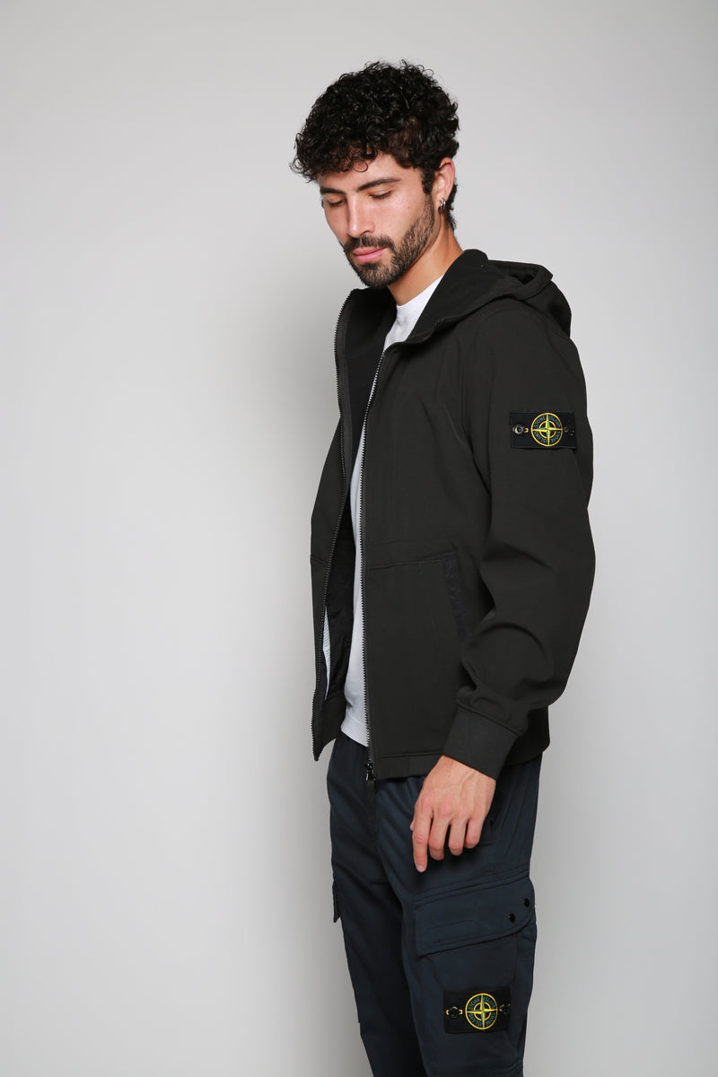 Chamarra Light Outerwear Negro