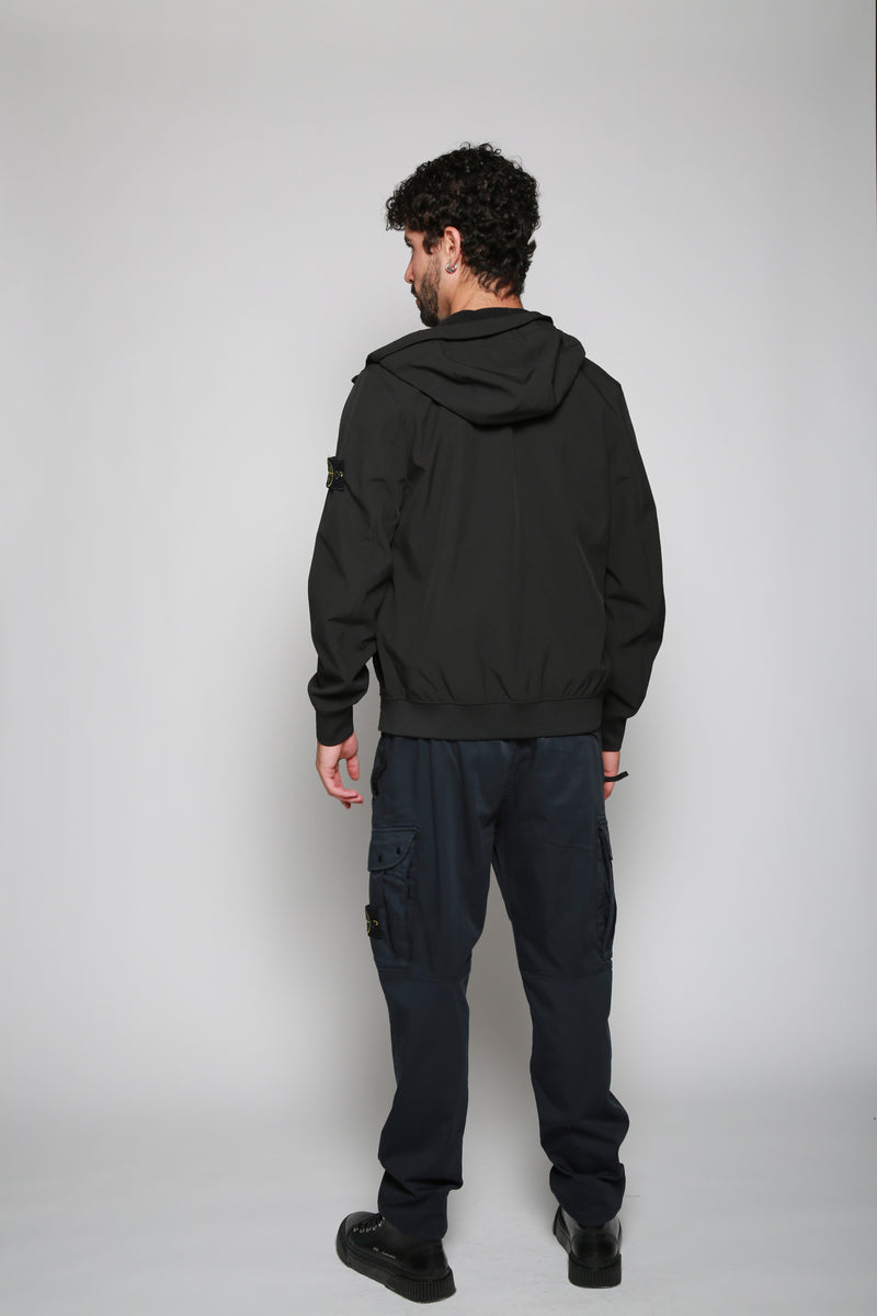 Chamarra Light Outerwear Negro