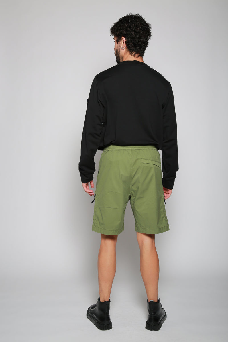 Stone Island | Shorts Olivo. 