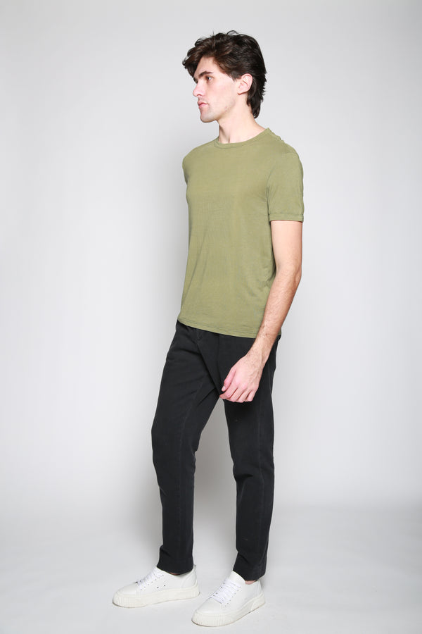 Officine Générale | Camiseta Olivo. 