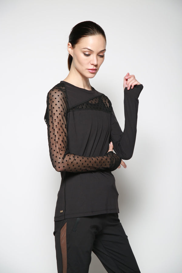 Playera Gwen Long Negro