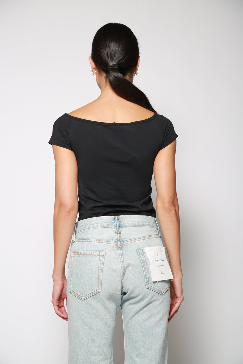 Playera Open Boat Neck Negro