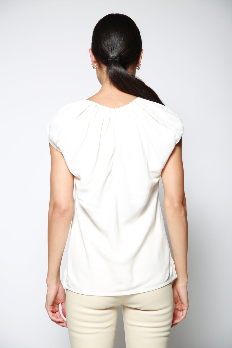 Top Pleated Cap Blanco