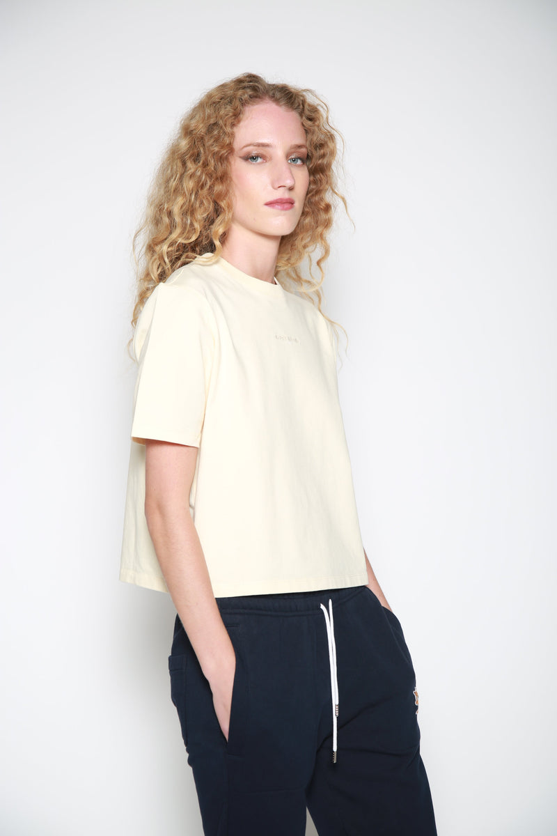 Playera Embroidery Boxy Marfil